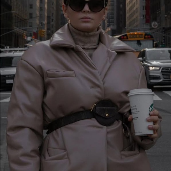 NWT Ligio European Faux Leather belted jacket Coat size zara M - Picture 5 of 6